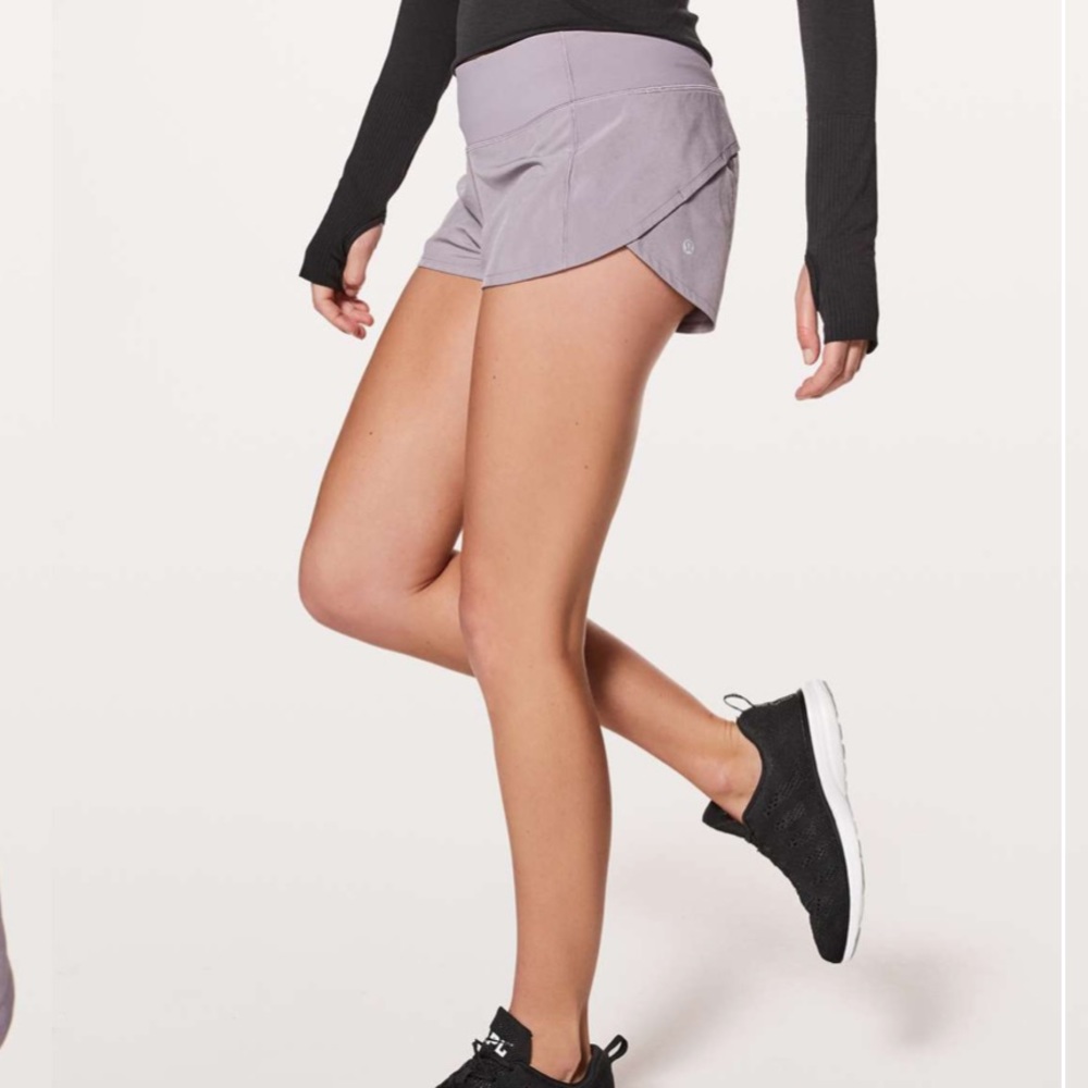 Lululemon Speed Up Short 2.5" in Dusty Dawn